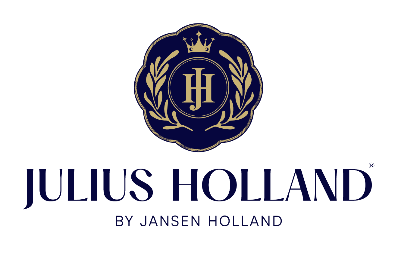 Julius Holland by Jansen Holland