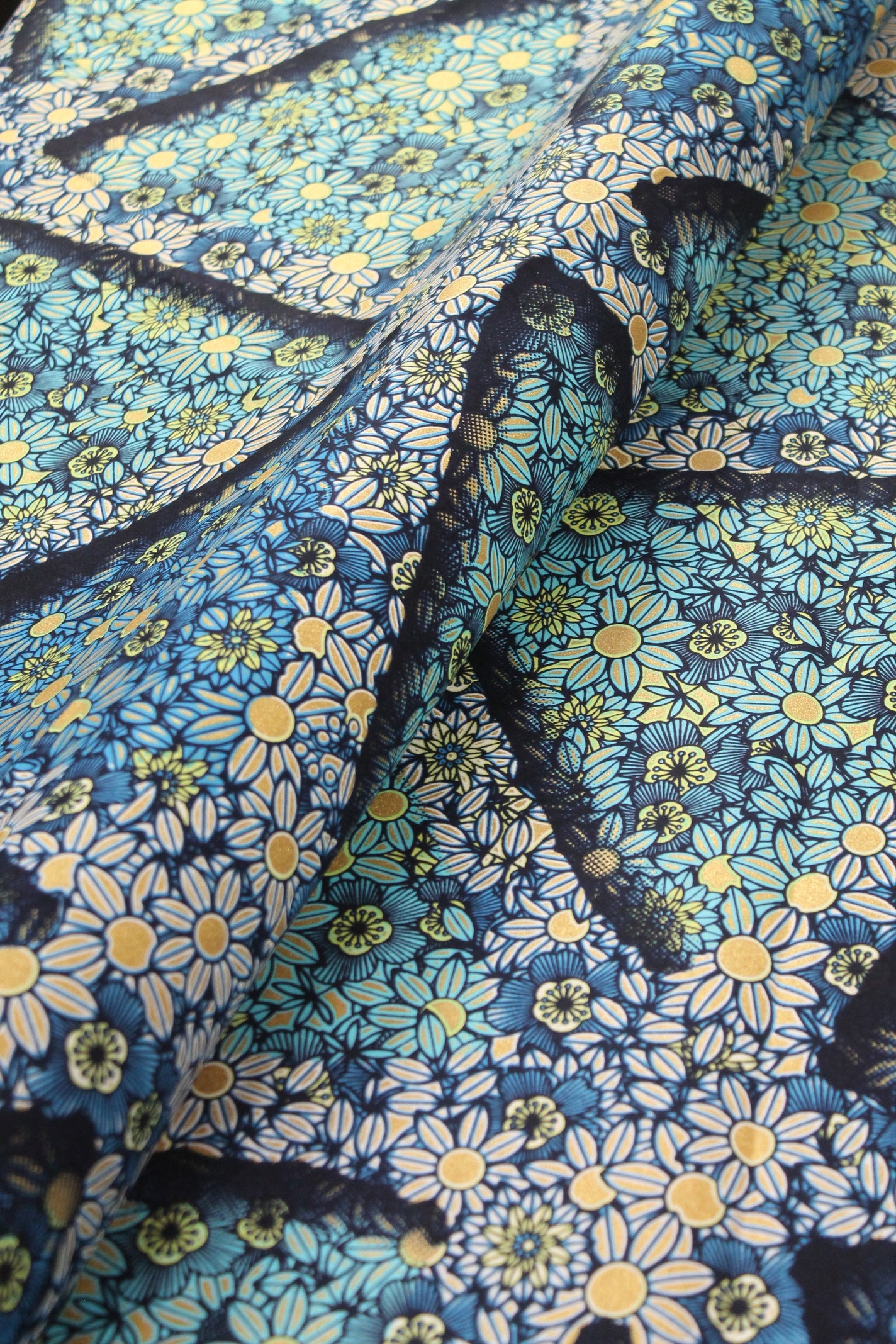 Julius Holland Wax Block