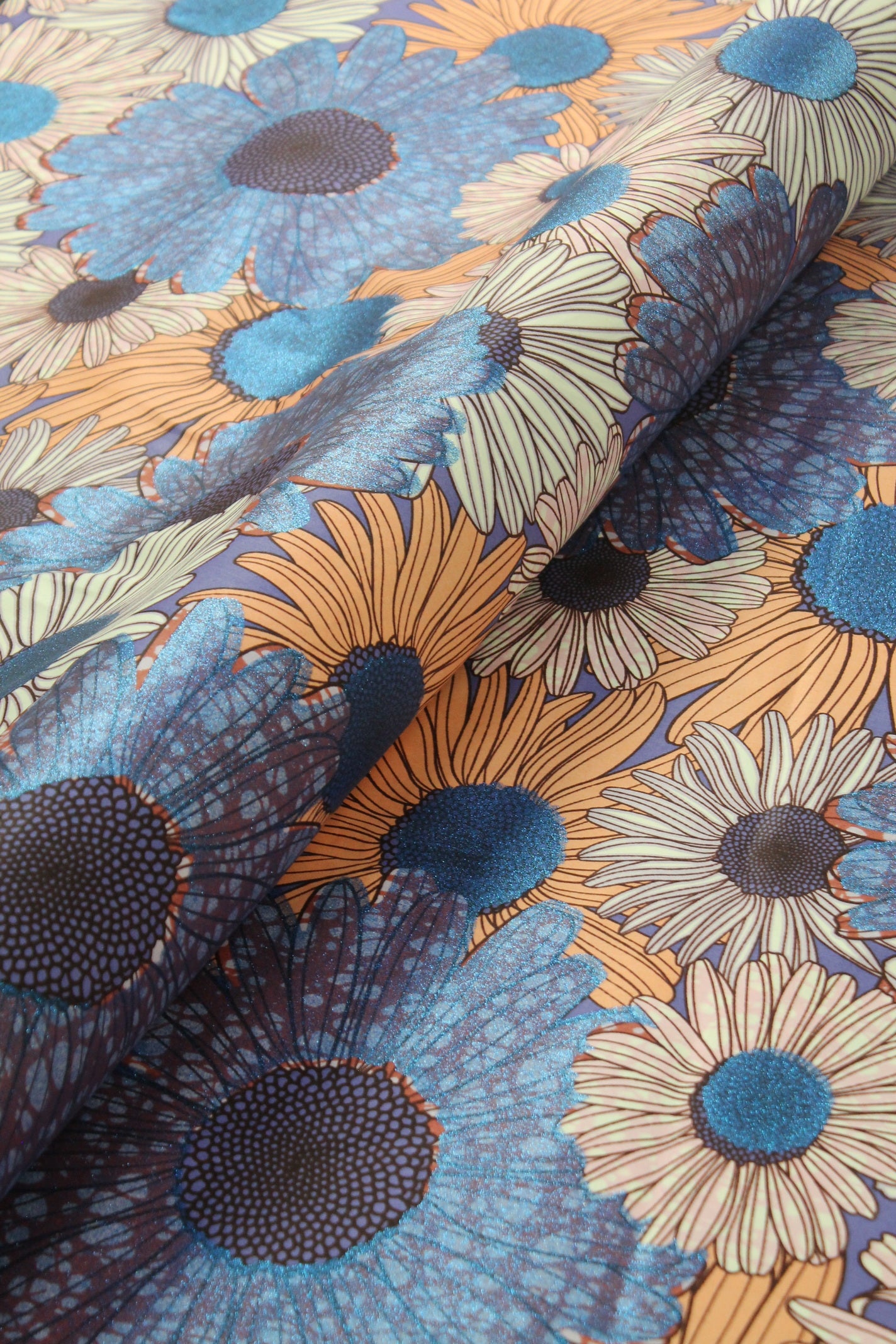 Julius Holland Crystal Shine